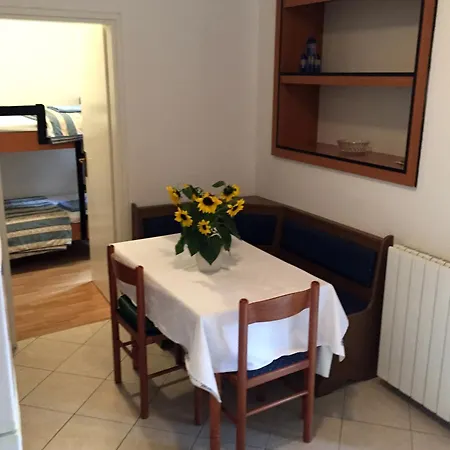 Plavo Fiorini Appartement *