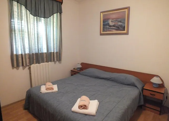 Plavo Fiorini Apartmán